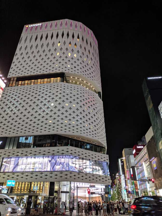 Nissan Crossing, Ginza: here again.