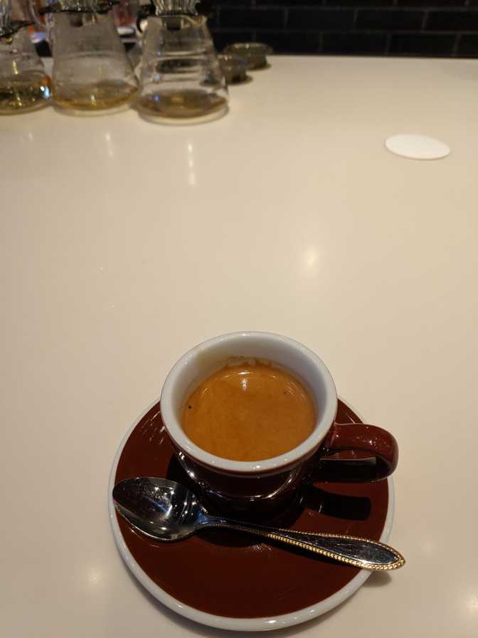 Luckily my Brazil medium roast espresso was only 380 JPY. It was really
caramelly which was perfectly balanced by its acidity. Full bodied, not the
typical clear tasting light roast that I love but it was great anyway. I was
surprised that I didn't get a glass of sparkling to go with it since that
tends to be the norm (not that I care either way). Maybe I should've had a
siphon brew since I haven't had one here this
trip.