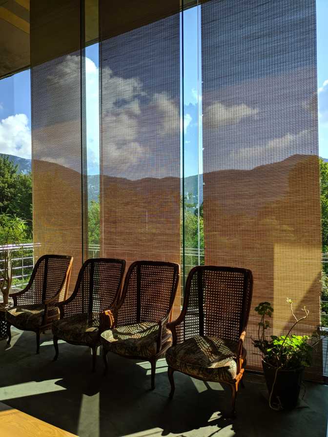 I liked the look of these closed blinds in the lobby.