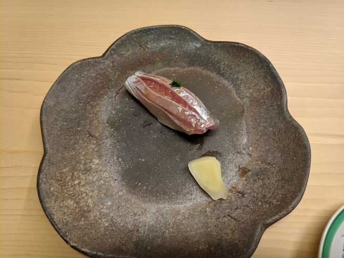 Horse mackerel: not fishy at all (first time I've experienced that with
mackerel), barely slimy. Best horse mackerel I've ever tasted. Actually, just
one of the best pieces I've ever tasted. MMMM. I forgot to order this again at
the end.