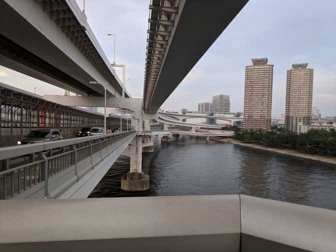 That's a lot of little bridges to connect to this one big bridge.