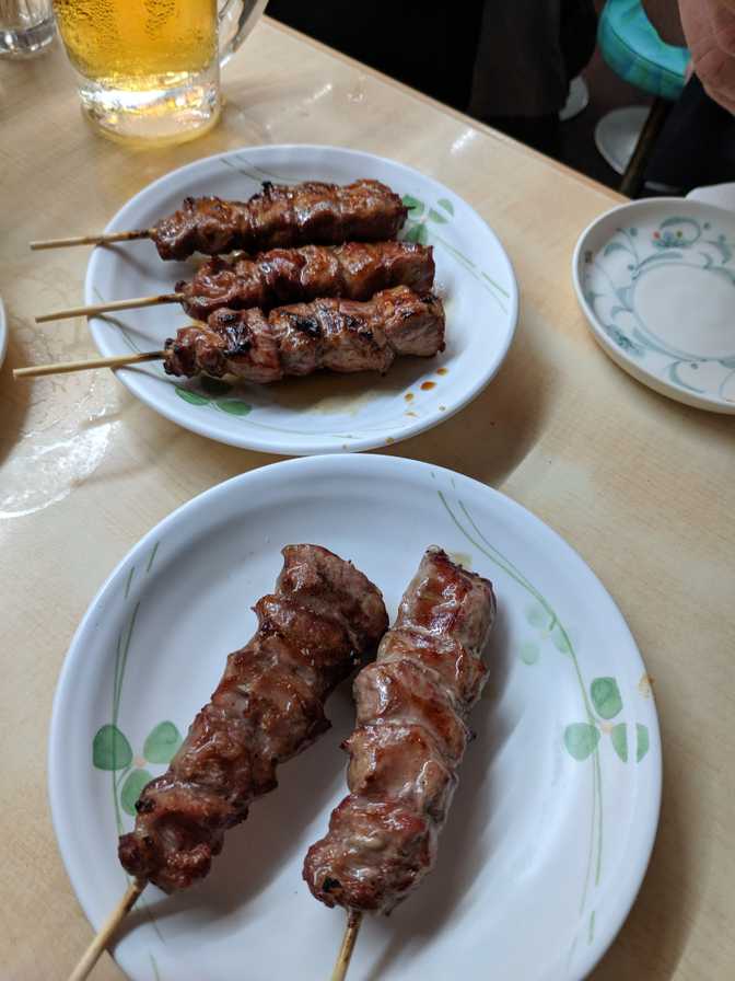 Pork, 3 with sauce (called tare), 2 with salt.