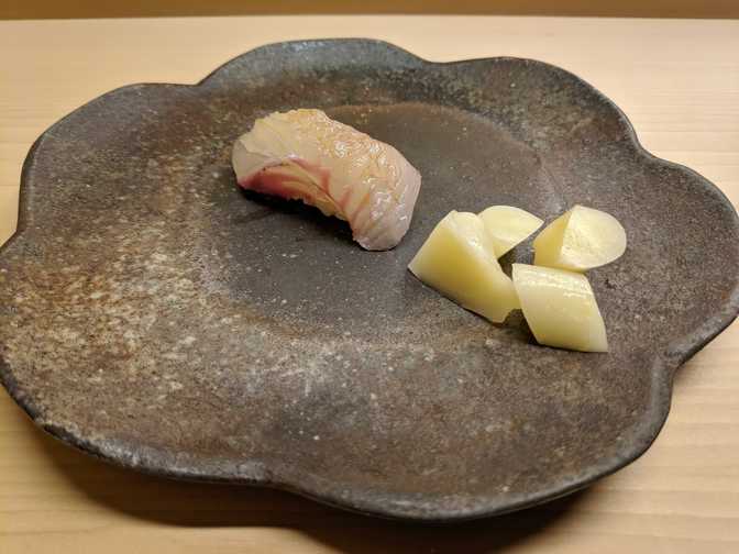 Flounder: not a lot of flavour, but had an interesting texture, like jellyfish
but without the crunch. I also liked the ginger, which was served in blocks
rather than thin slices, although this probably made it more filling.
Hatori-san was diligent in refreshing the ginger when it ran low.