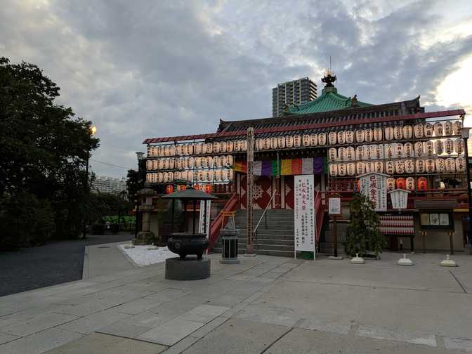 Bentendo Temple, Ueno Park: a temple on an island.