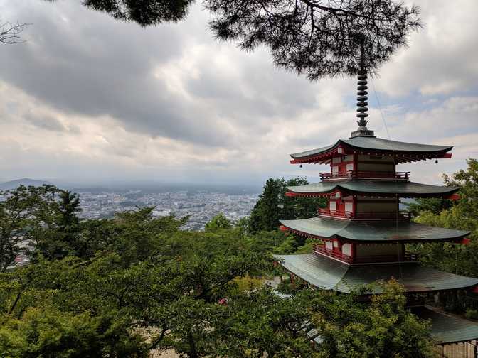 Chureito Pagoda, Fujiyoshida: unfortunately Mount Fuji was obscured at the
time.